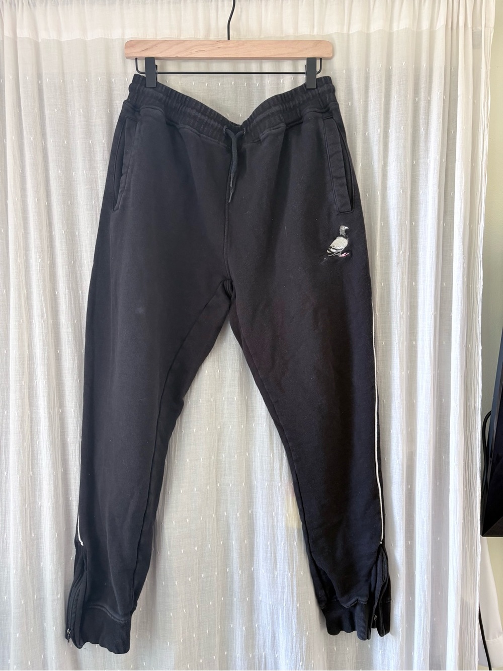 Staple Black Sweatpants with Embroidery Pigeon 
Joggers with Zipper